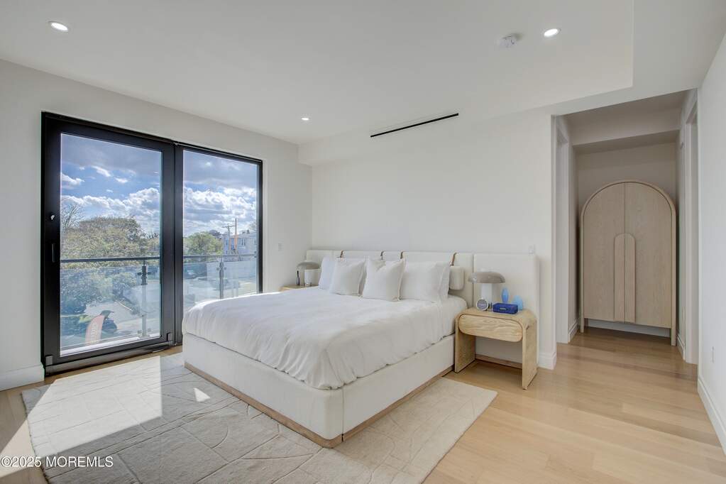 3 Bedroom Villa/Townhouse's Image 16