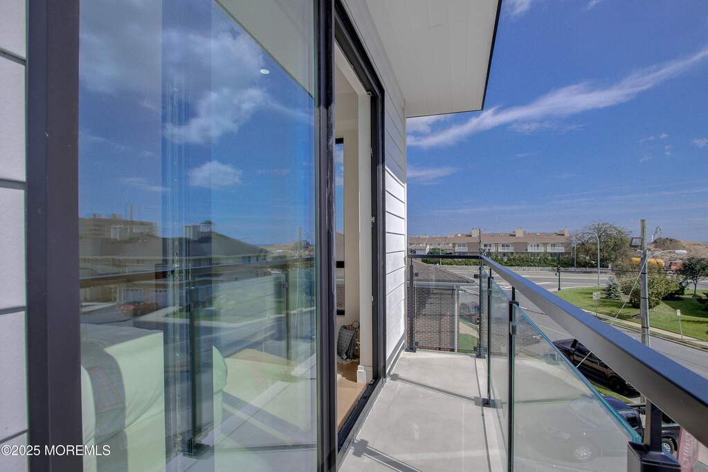 3 Bedroom Villa/Townhouse's Image 20