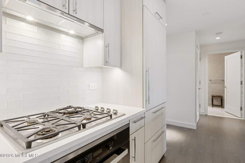1 Bedroom Apartment/Flat's Image 12