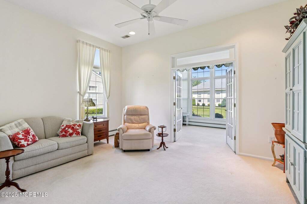 2 Bedroom Single Family Home/House's Image 12