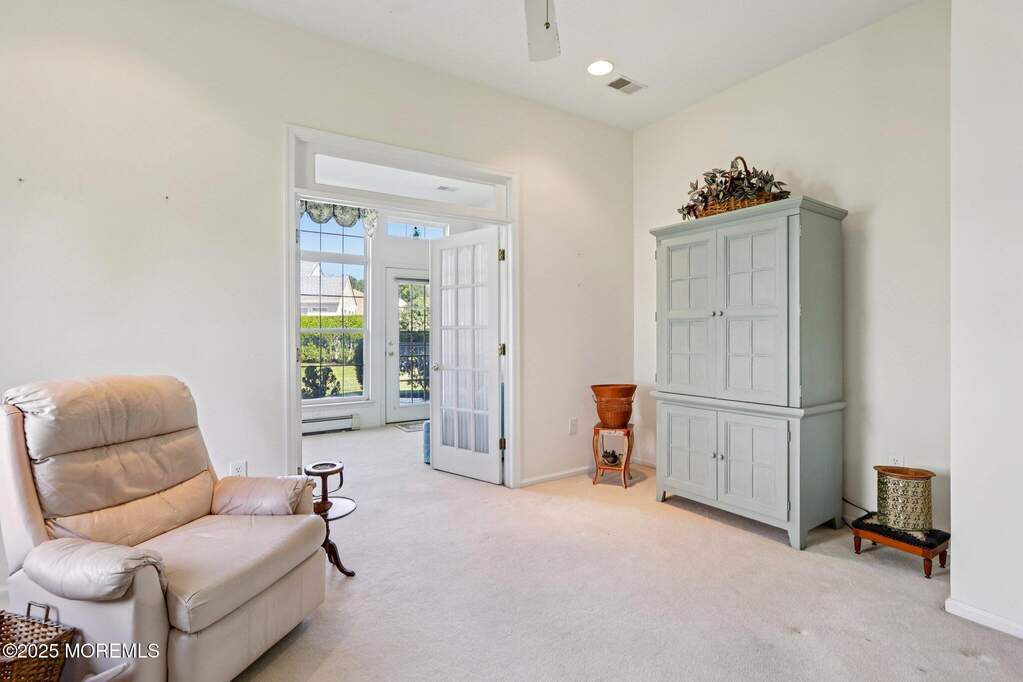 2 Bedroom Single Family Home/House's Image 15
