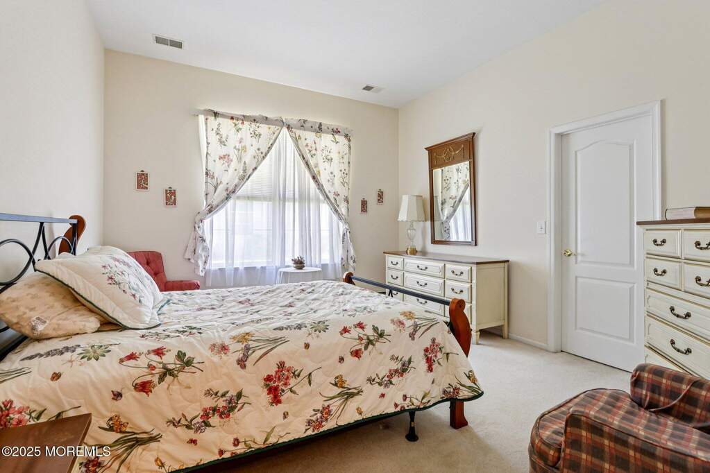 2 Bedroom Single Family Home/House's Image 19