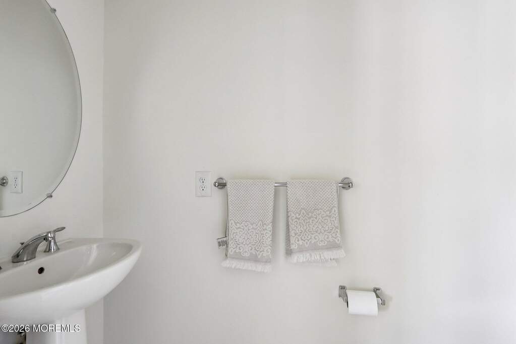 2 Bedroom Villa/Townhouse's Image 11