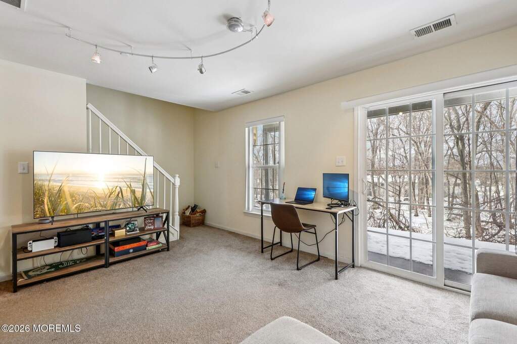 2 Bedroom Villa/Townhouse's Image 21