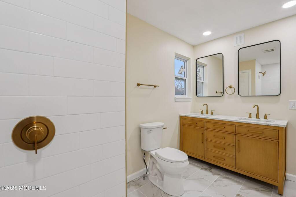 3 Bedroom Single Family Home/House's Image 20