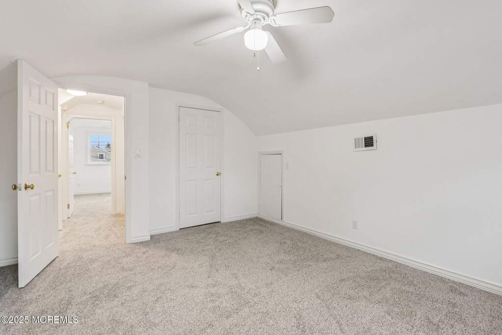 3 Bedroom Single Family Home/House's Image 26