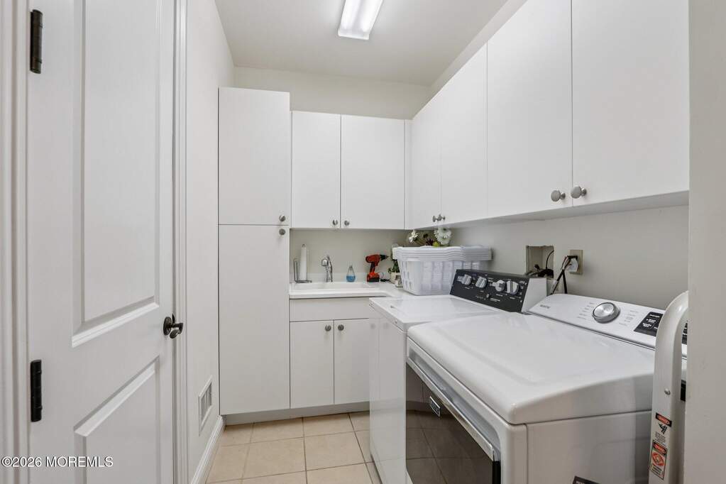3 Bedroom Apartment/Flat's Image 40