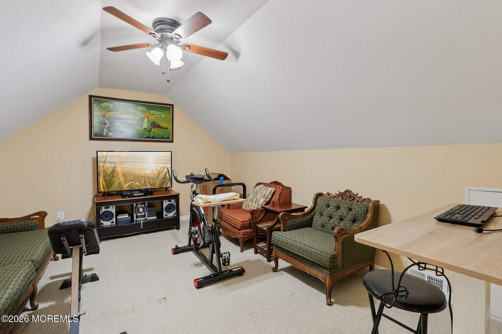 4 Bedroom Single Family Home/House's Image 21