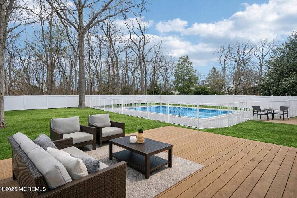 4 Bedroom Single Family Home/House's Image 23