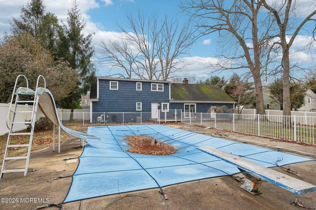 4 Bedroom Single Family Home/House's Image 26