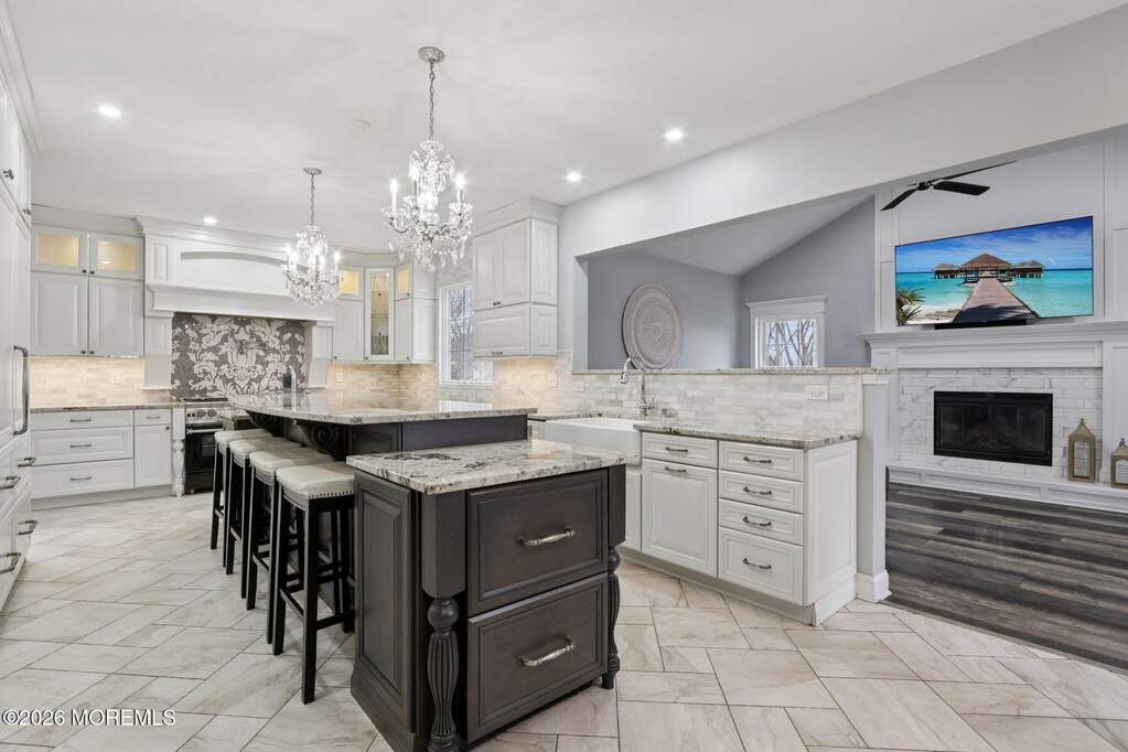 4 Bedroom Single Family Home/House's Image 10
