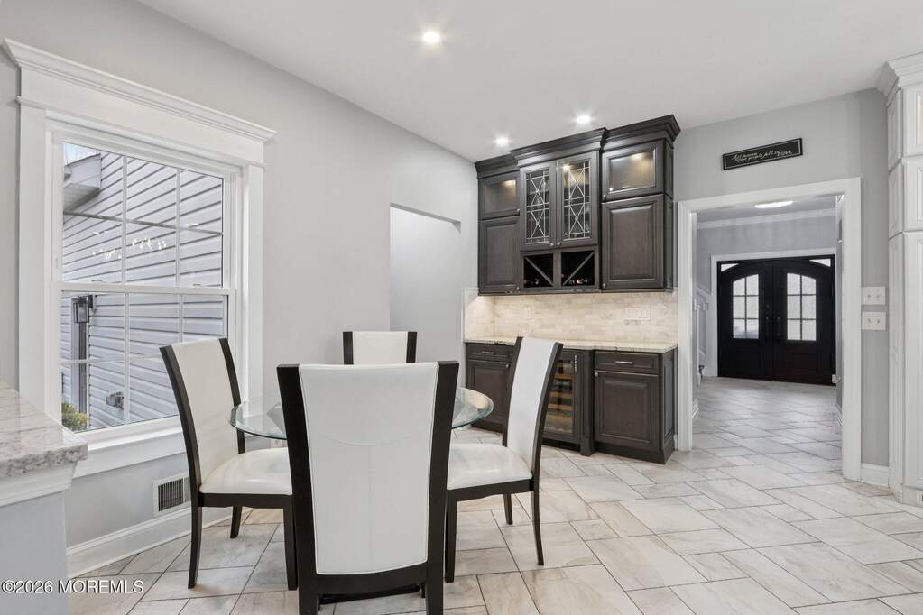 4 Bedroom Single Family Home/House's Image 14