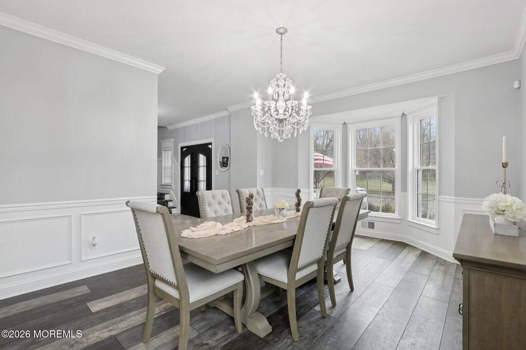 4 Bedroom Single Family Home/House's Image 17