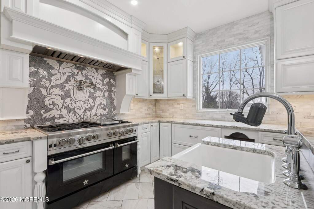 4 Bedroom Single Family Home/House's Image 6