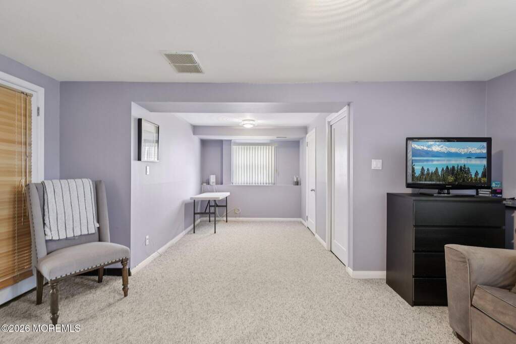 4 Bedroom Single Family Home/House's Image 16
