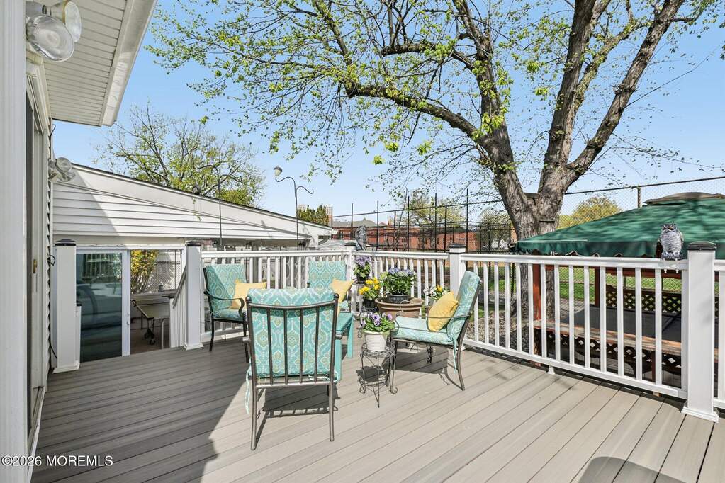 4 Bedroom Single Family Home/House's Image 22