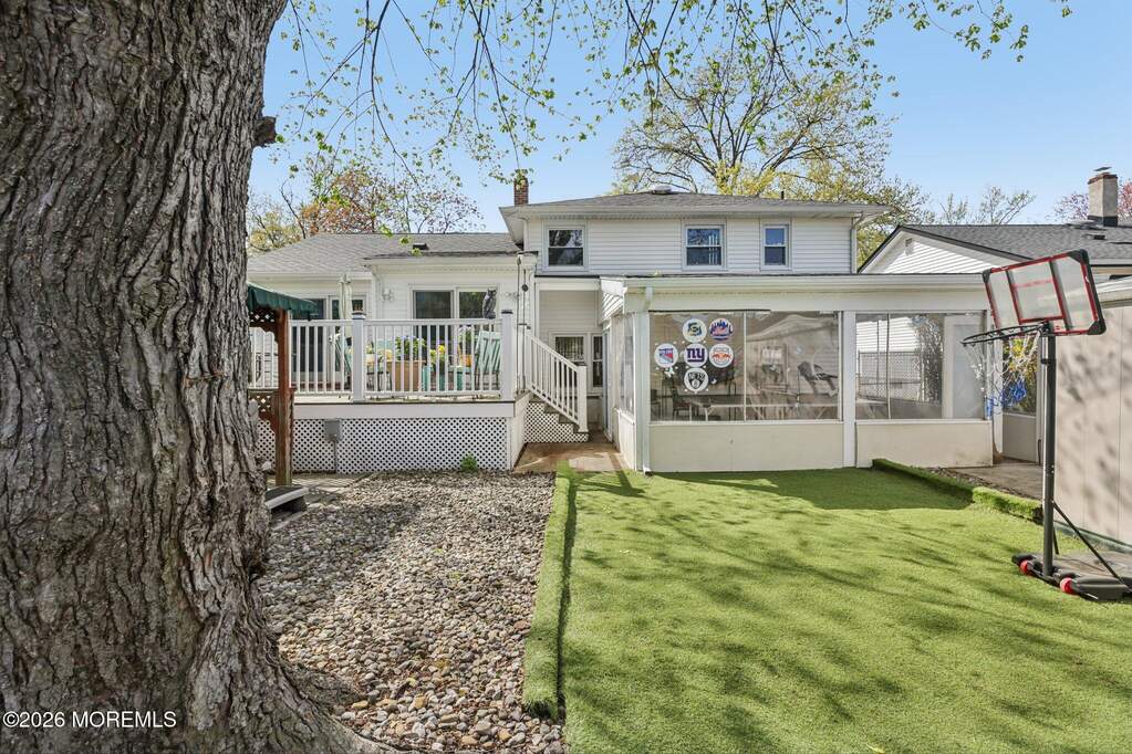 4 Bedroom Single Family Home/House's Image 26