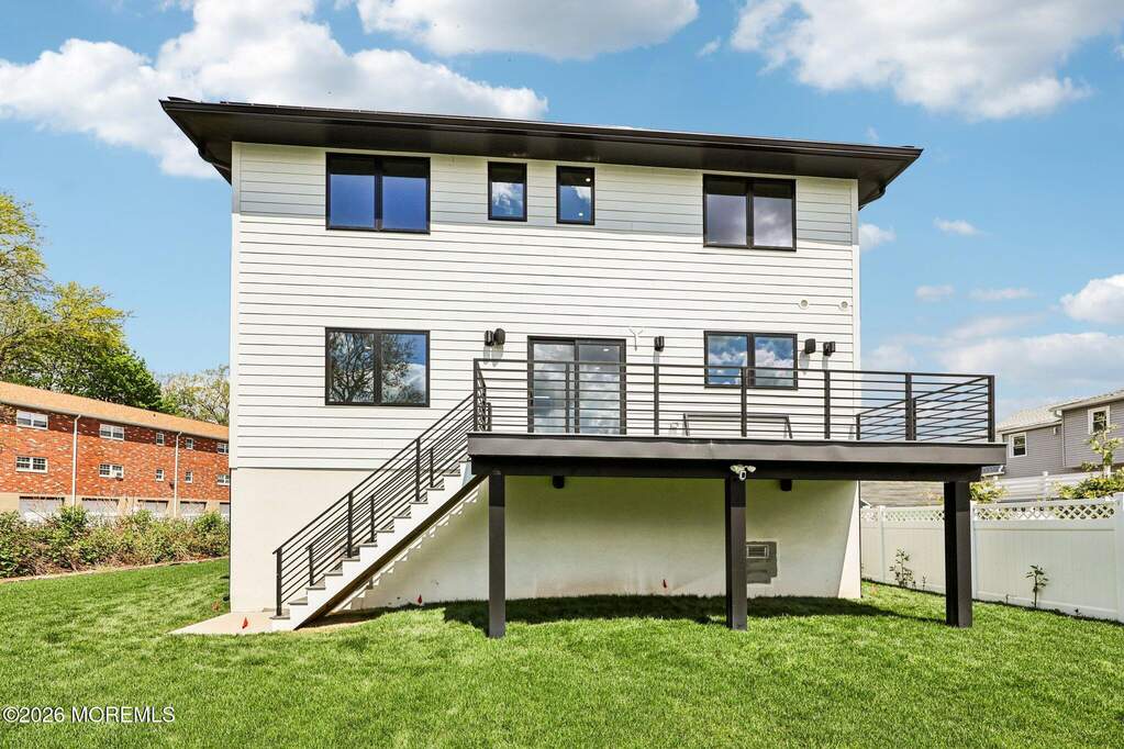 4 Bedroom Single Family Home/House's Image 34