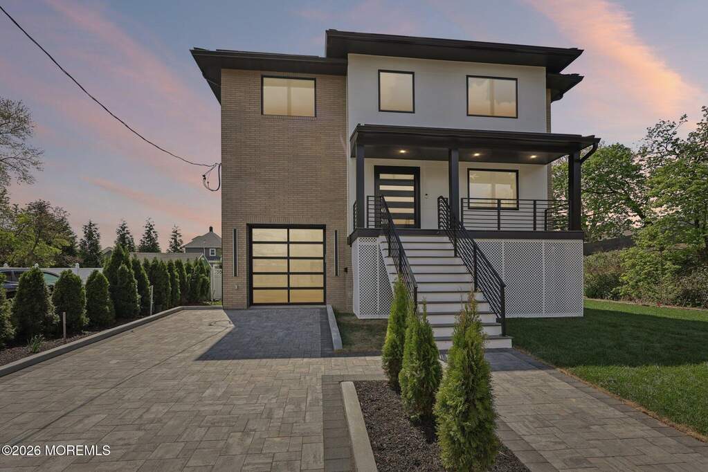4 Bedroom Single Family Home/House's Image 41
