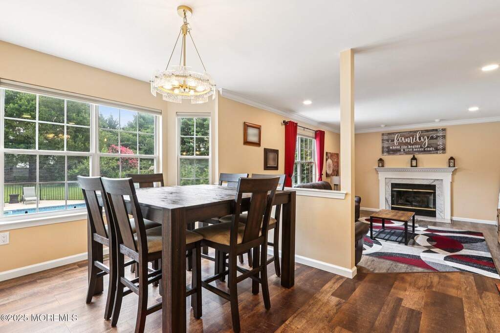 4 Bedroom Single Family Home/House's Image 16