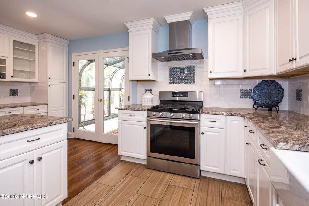 4 Bedroom Single Family Home/House's Image 13
