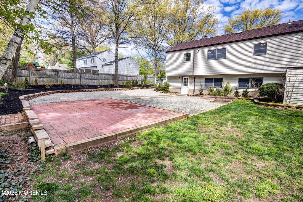 4 Bedroom Single Family Home/House's Image 37