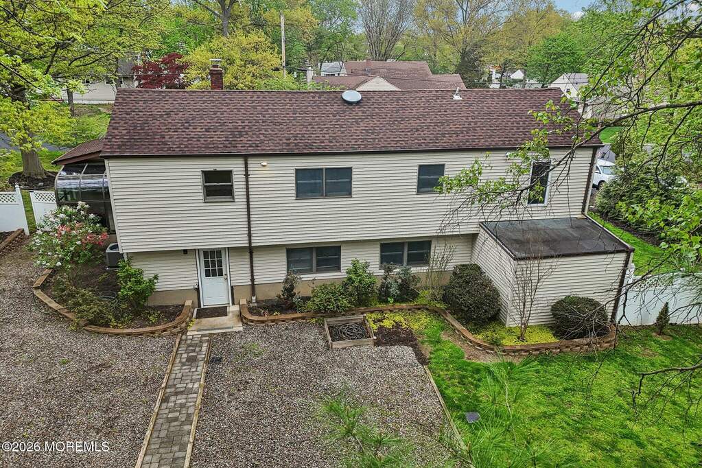 4 Bedroom Single Family Home/House's Image 47