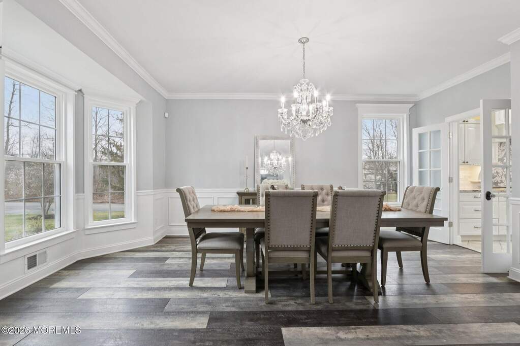 4 Bedroom Single Family Home/House's Image 15