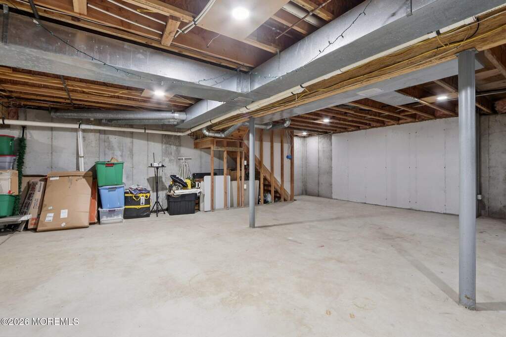 4 Bedroom Single Family Home/House's Image 64