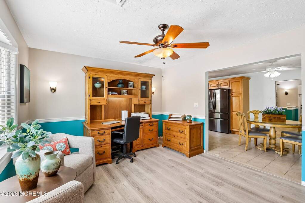 3 Bedroom Single Family Home/House's Image 11