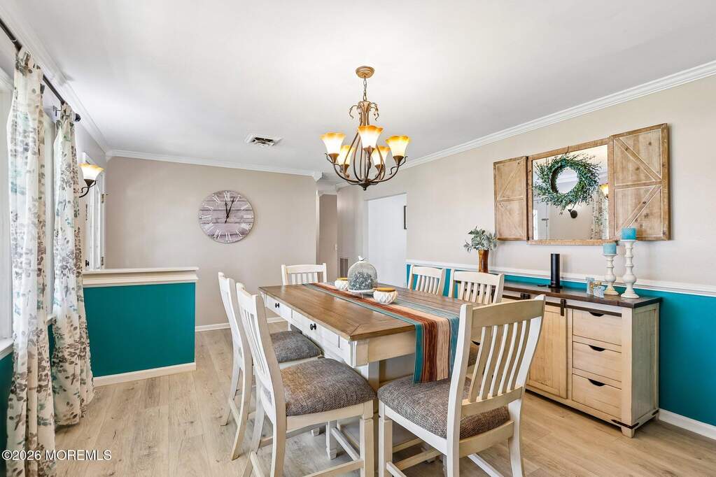 3 Bedroom Single Family Home/House's Image 4