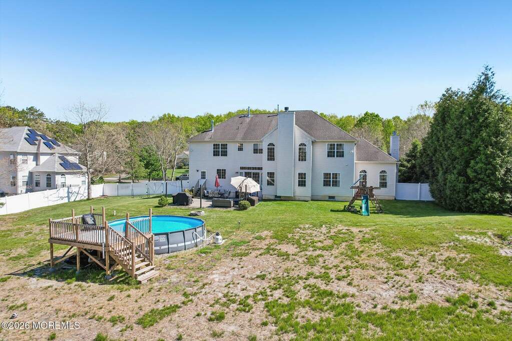 5 Bedroom Single Family Home/House's Image 59