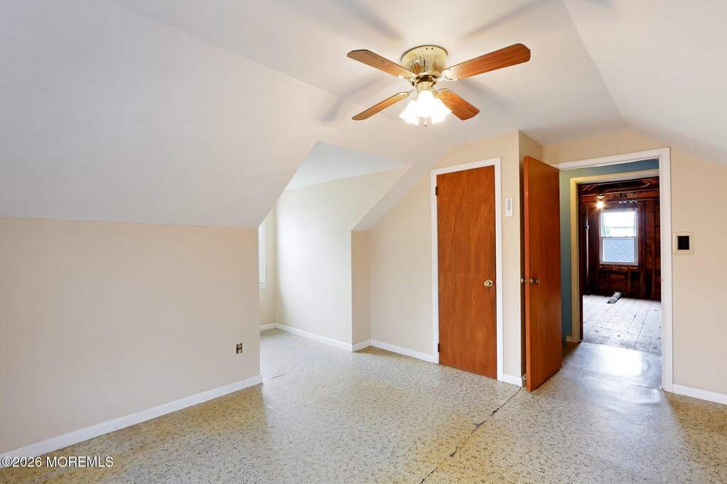 3 Bedroom Single Family Home/House's Image 11