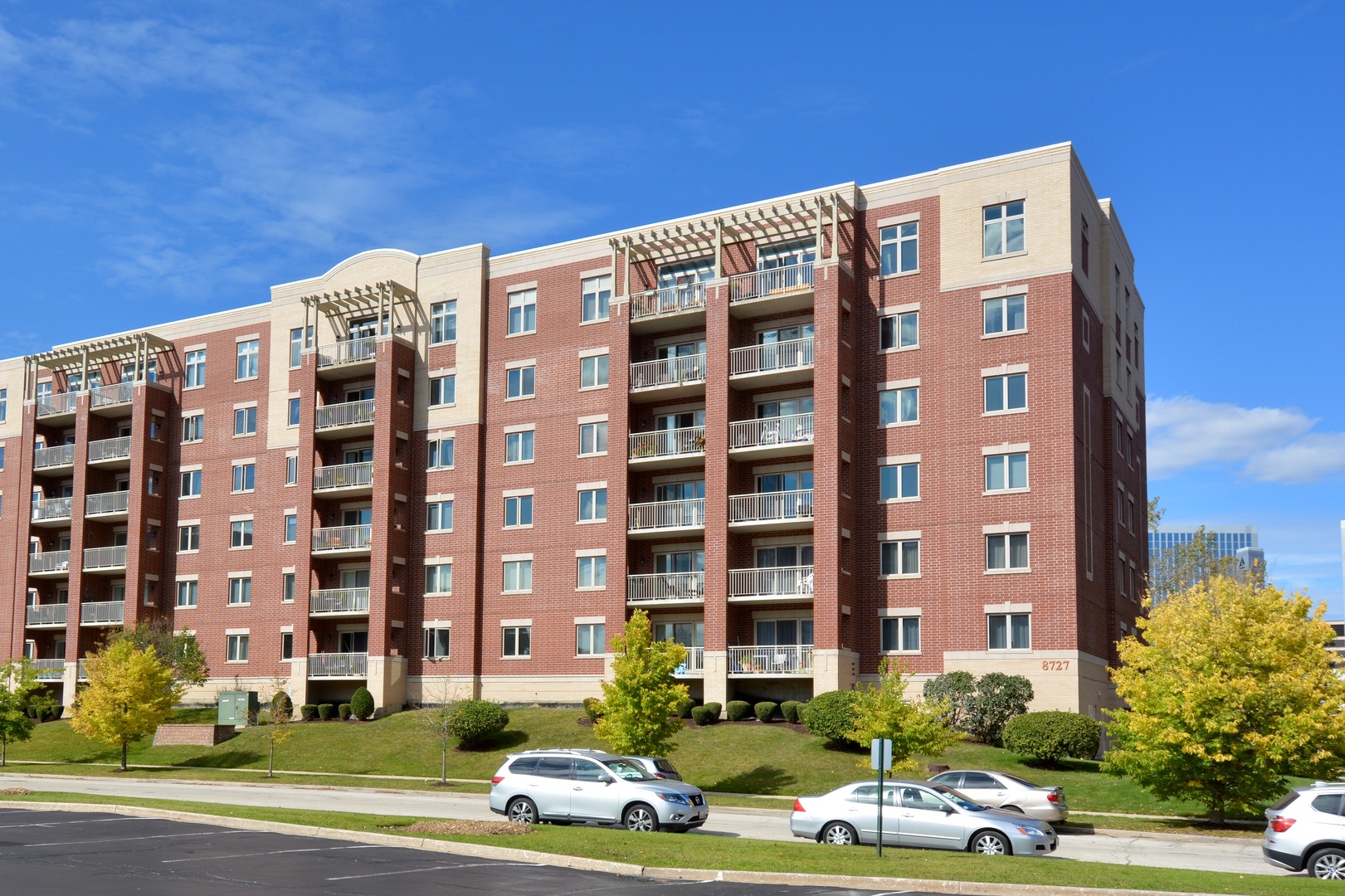 8727 W Bryn Mawr Avenue 405, Chicago, IL 60631 MLS 9622561