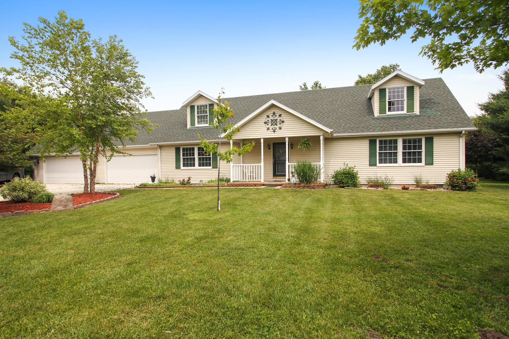 7569 E 4000s Road, St. Anne, IL 60964 MLS 9640762 properties