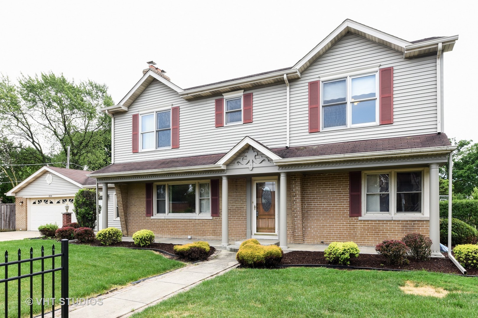 424 W St Charles Road, Elmhurst, IL 60126 MLS 9676672 properties