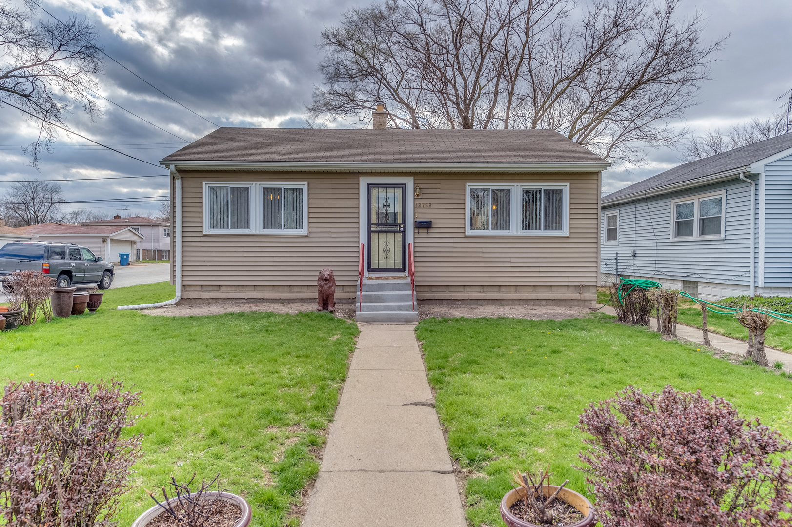 12752 S Throop Street, Calumet Park, IL 60827 MLS 9681668