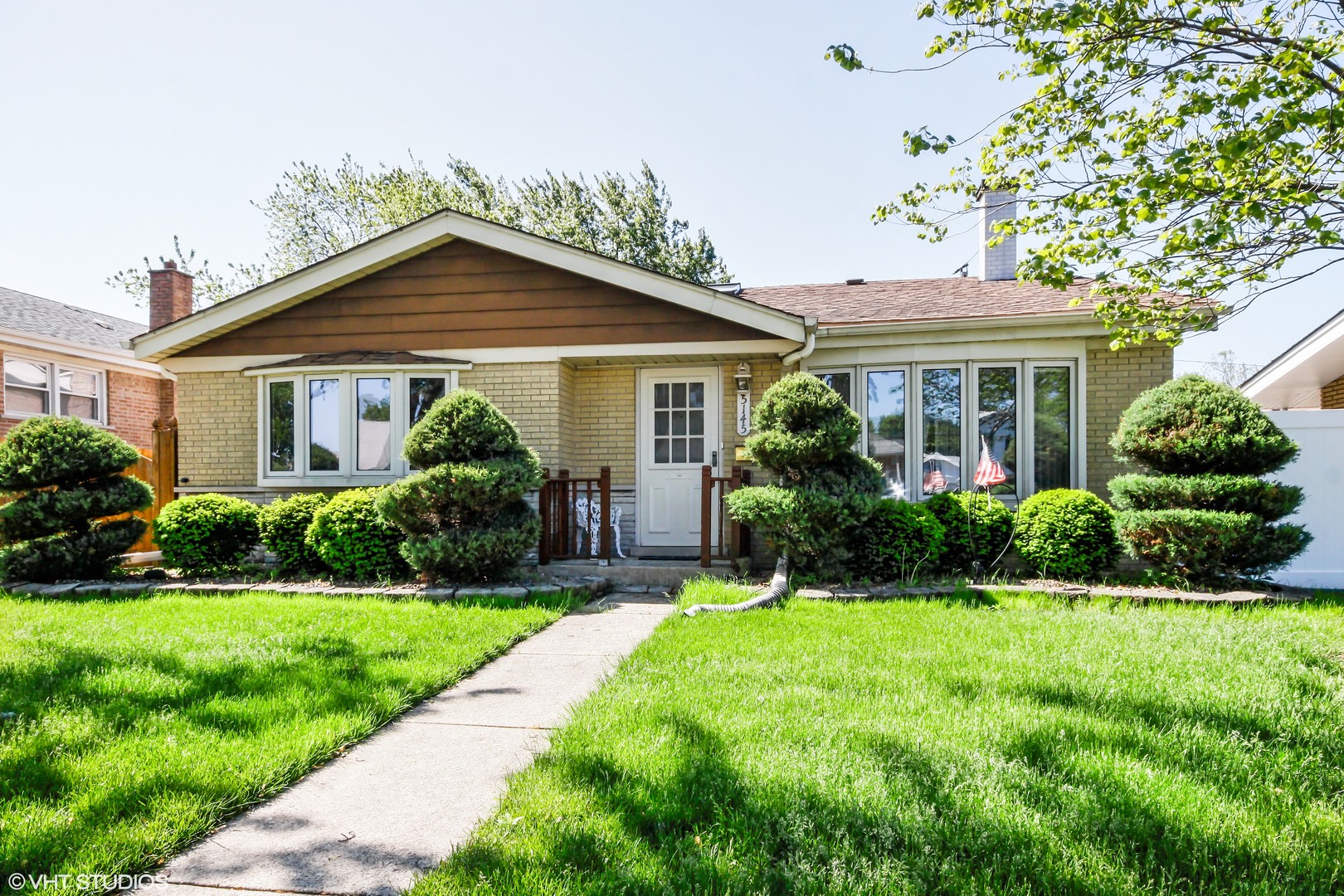 5145 W 105th Place, Oak Lawn, IL 60453 | MLS# 9689475 | @properties Chicago  Area