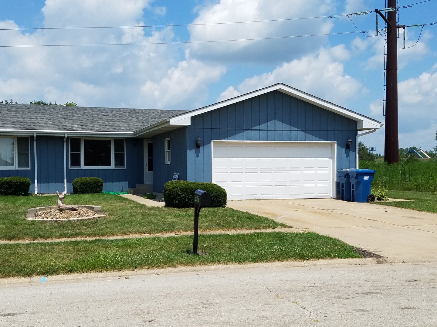 945 Edwin Drive, Bourbonnais, IL 60914 MLS 9720346 properties