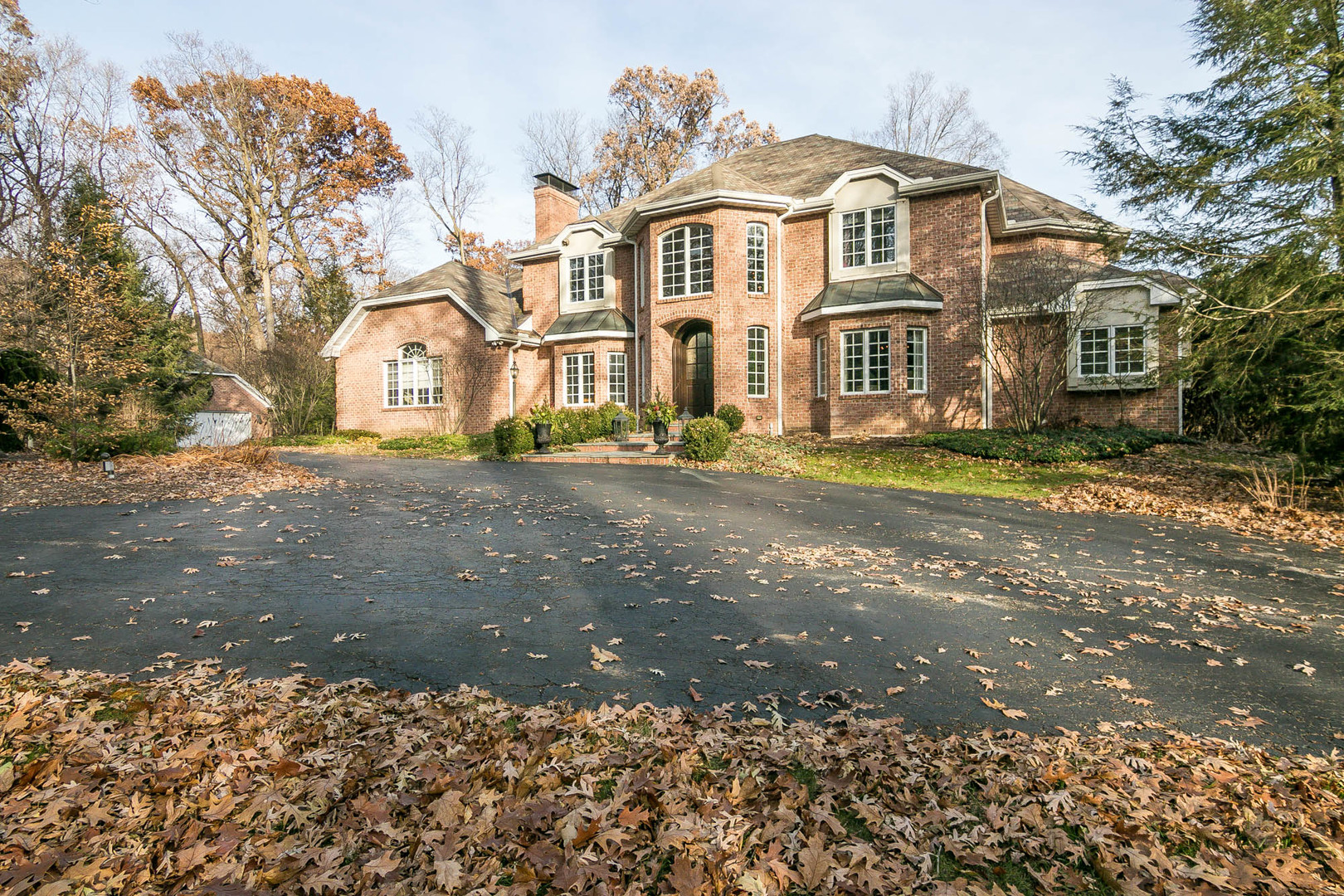 5825 Coachman Court, Rockford, IL 61107 MLS 9812666 properties