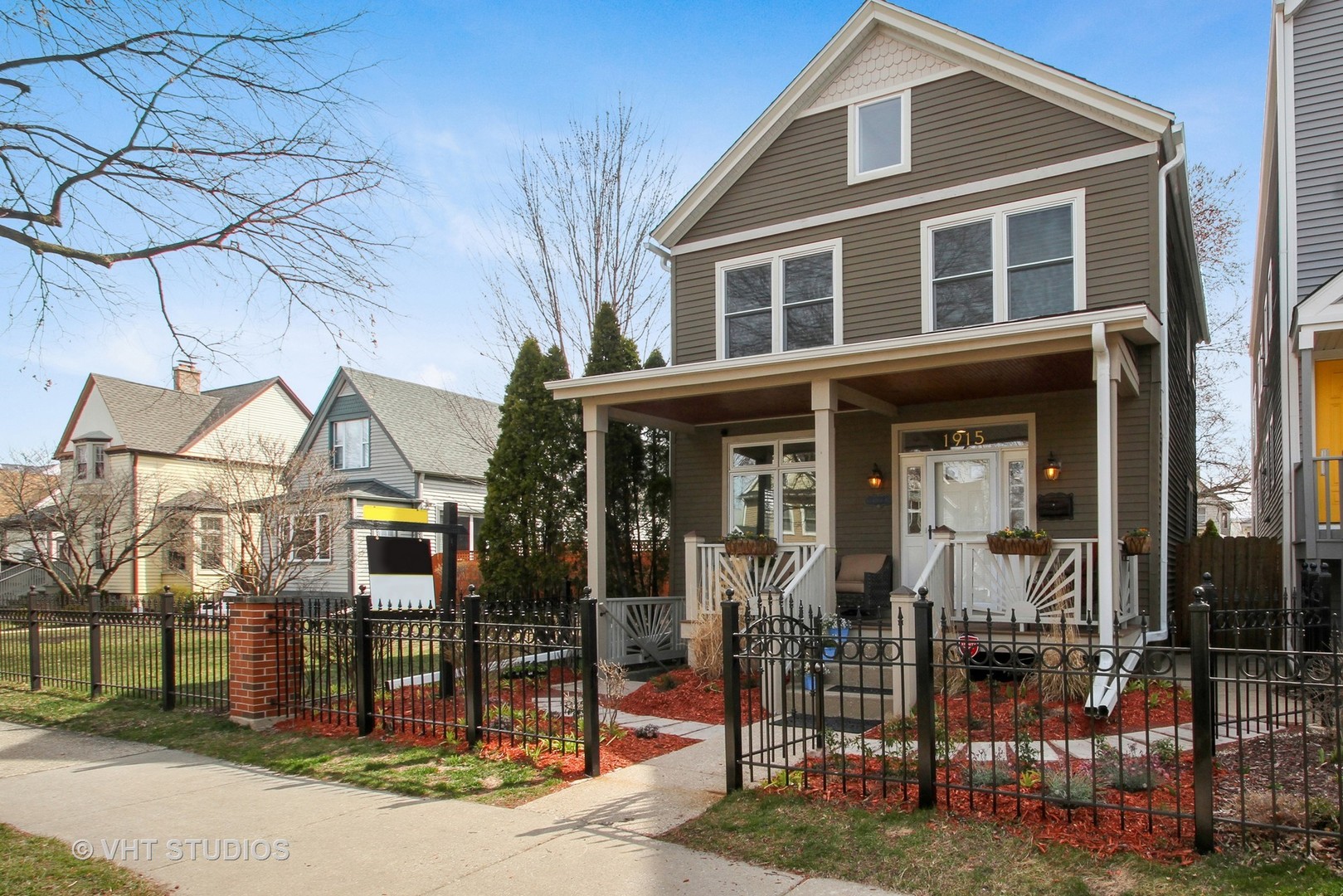 1915 Wesley Avenue, Evanston, IL 60201 MLS 9926671 properties