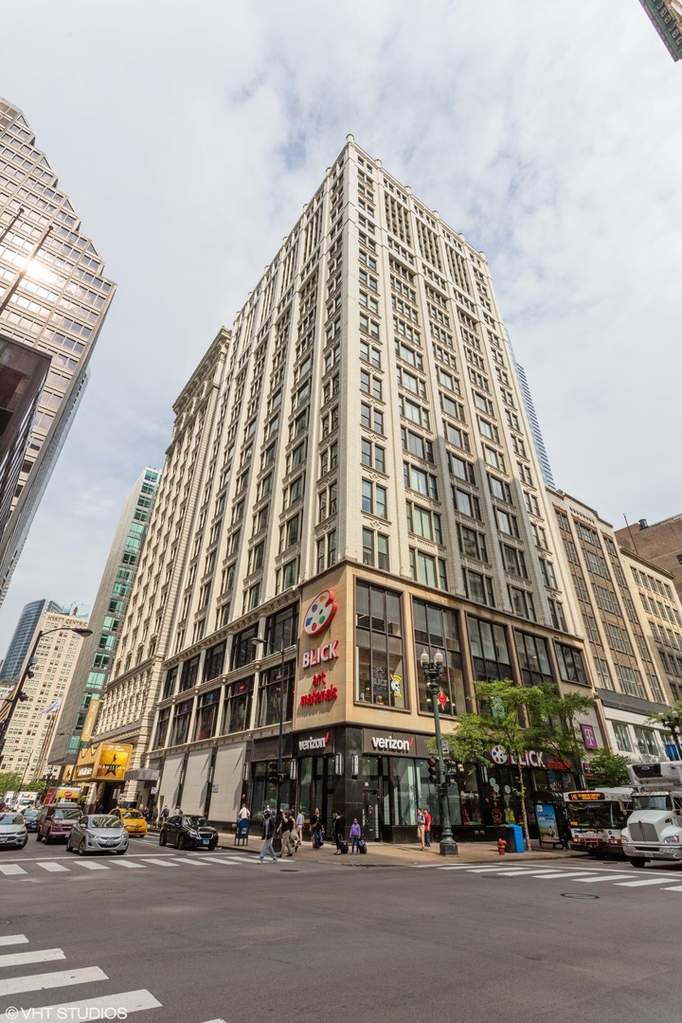8 W Monroe Street #P-95