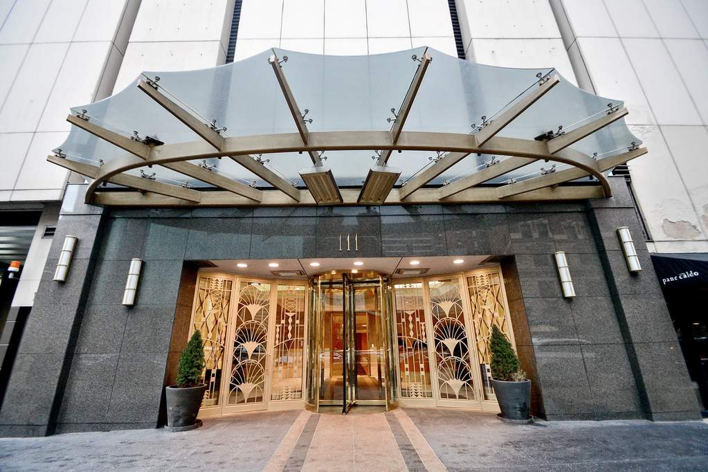 111 E Chestnut Street #3B-25