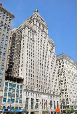 310 S Michigan Avenue #2110