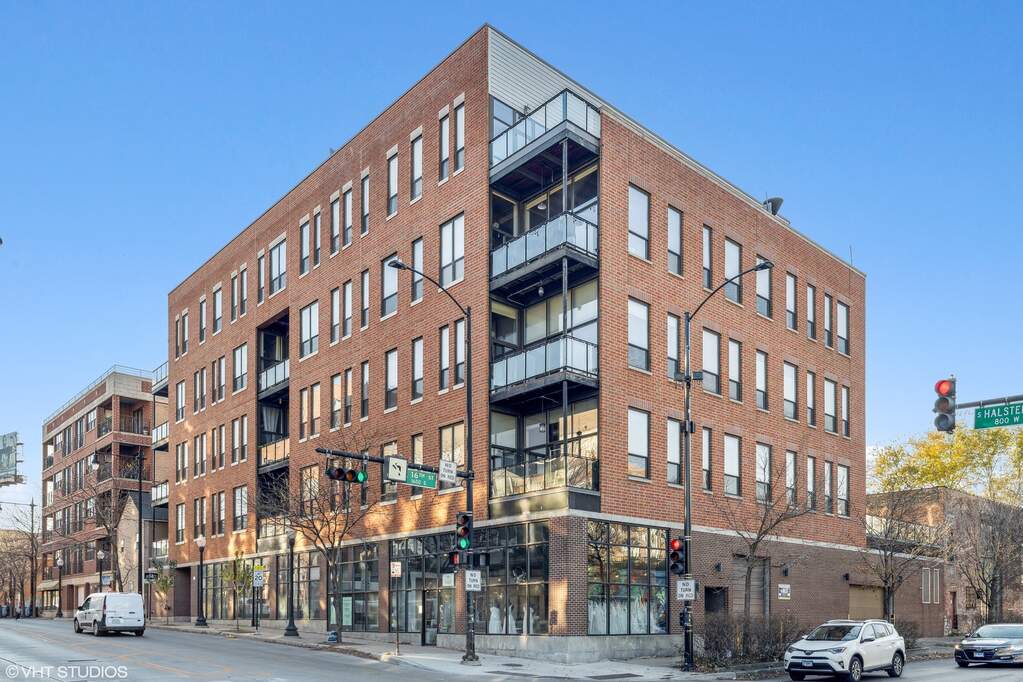 2354 S Oakley Avenue #3C, Chicago, IL 60608 | MLS# 11315472 | @properties  Chicagoland