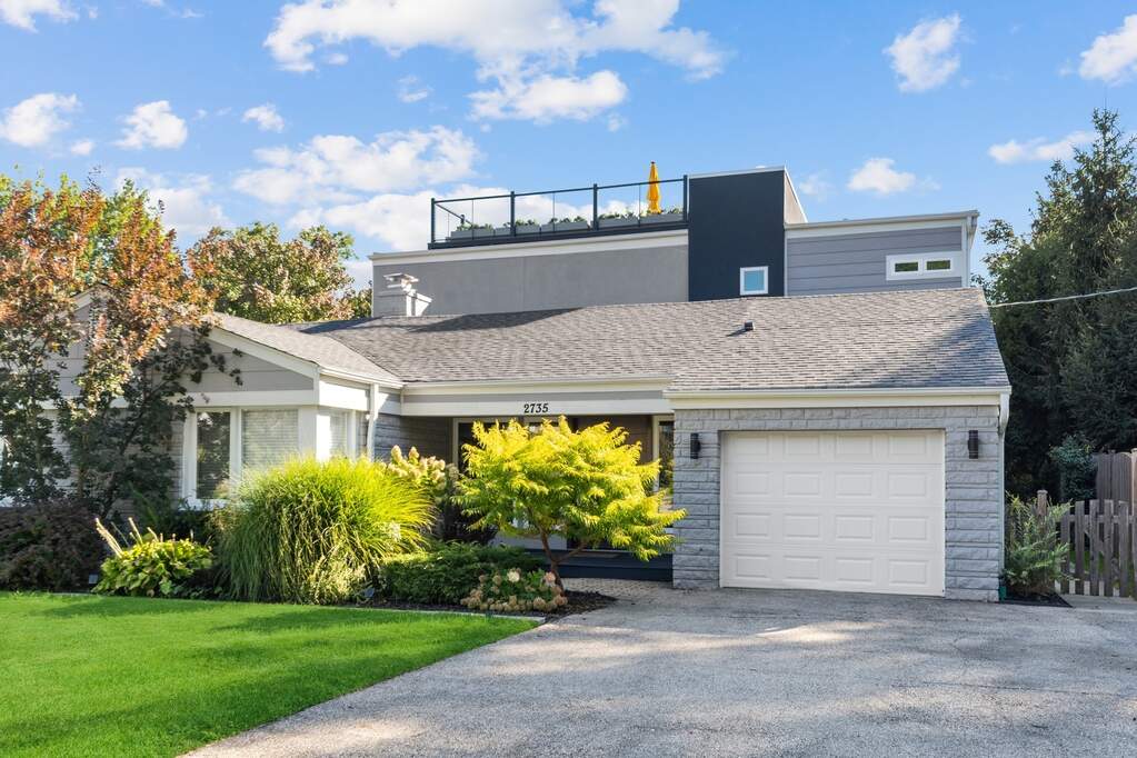 2735 Oak Street, Highland Park, IL 60035