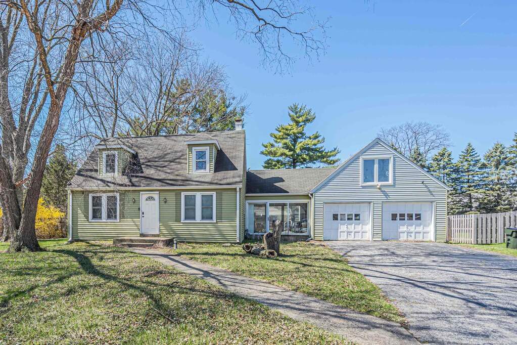 108 S Maple Lane photo