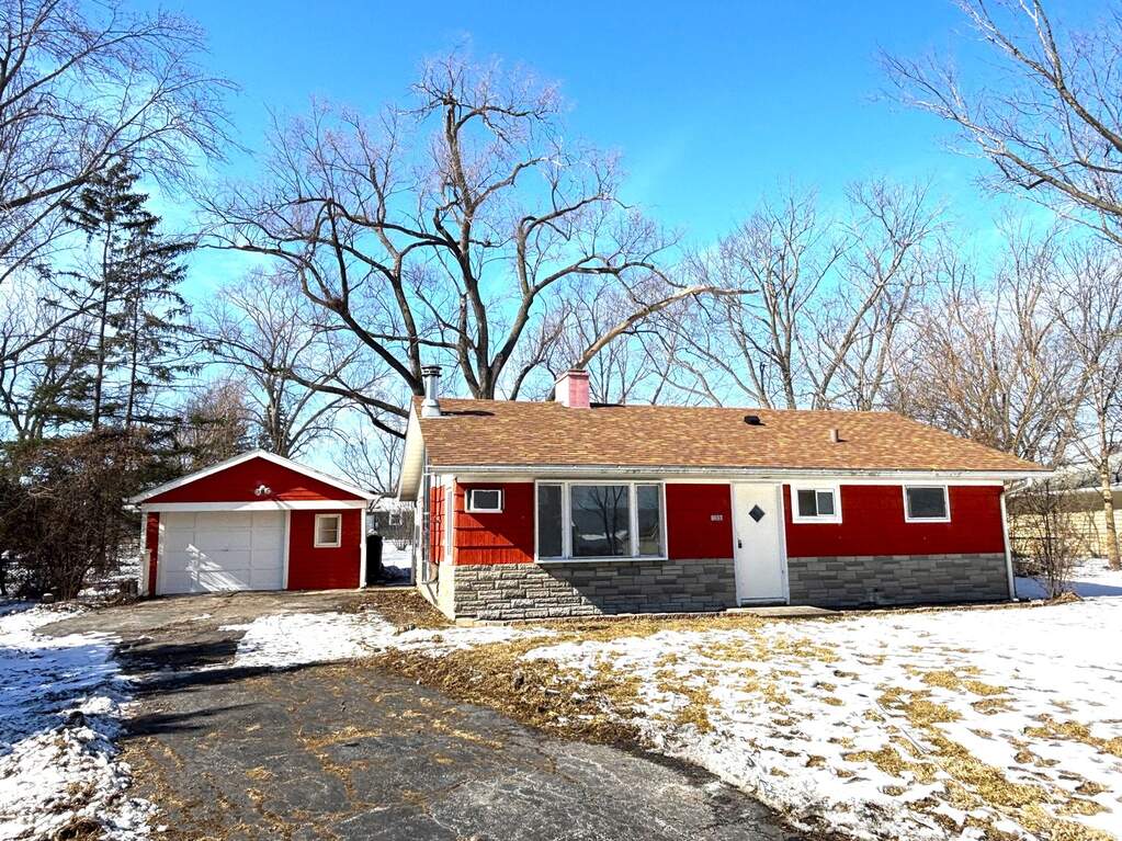 1320 S Wayside Drive photo