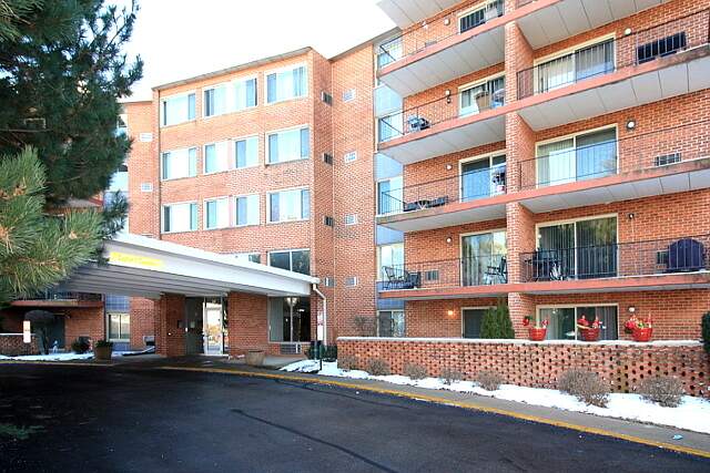 18 E Old Willow Road #105N photo