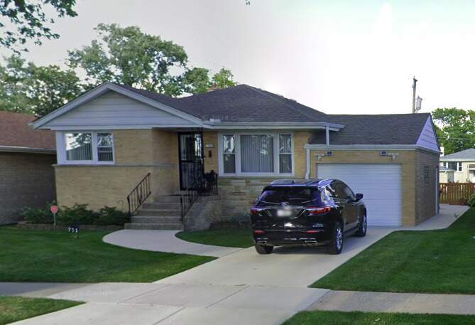 751 Worcester Avenue photo